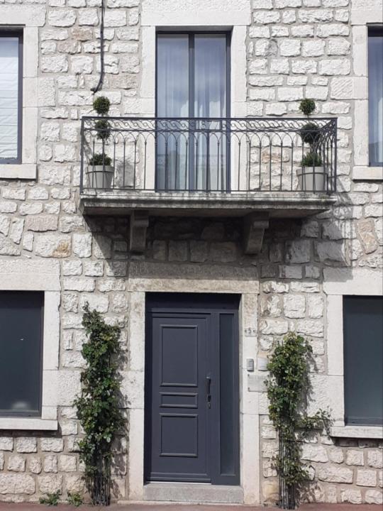 Sous Le Tilleul à